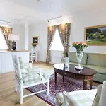 Hovde Gård 4*