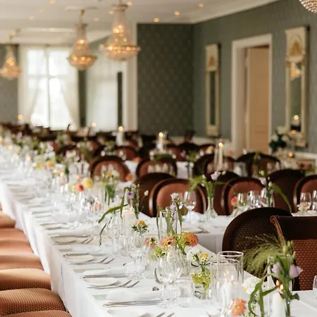 Hotel Hovde Gard 4*