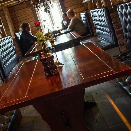 Hovde Gård Hotell 4*