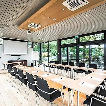 Hotell Hovde Gard 4*